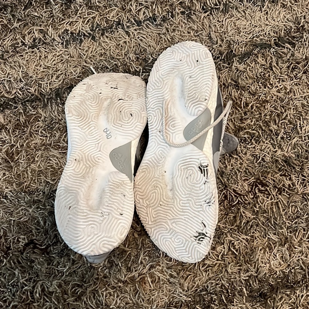 Adidas: Mens Basketball Shoes - Picture 3 of 5